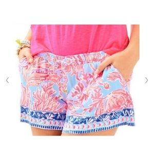 Lily Pulitzer Katia short. Seasalt blue Shell We Dance Engineered short size XS